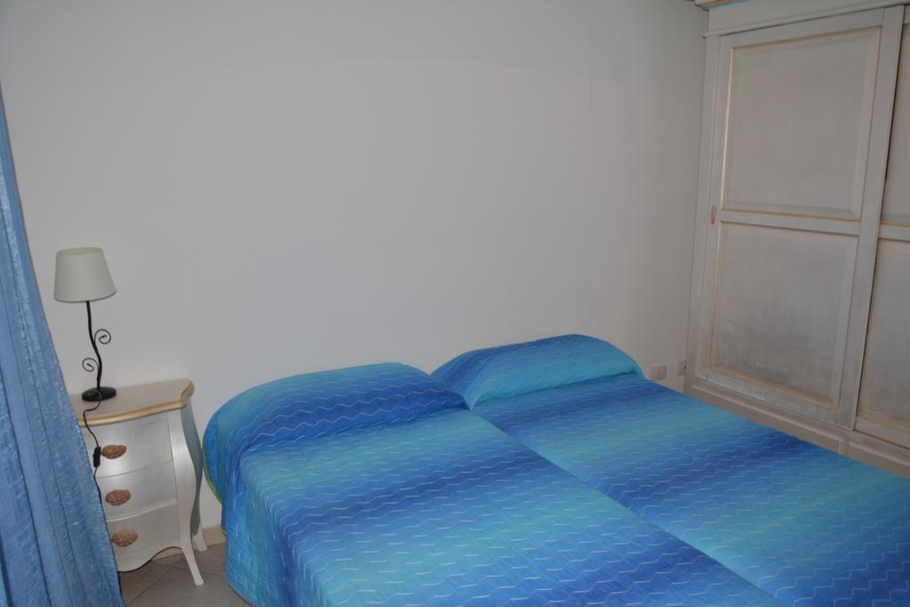 Giardini Di Fraicu Apartment อาร์ซาเคนา ห้อง รูปภาพ