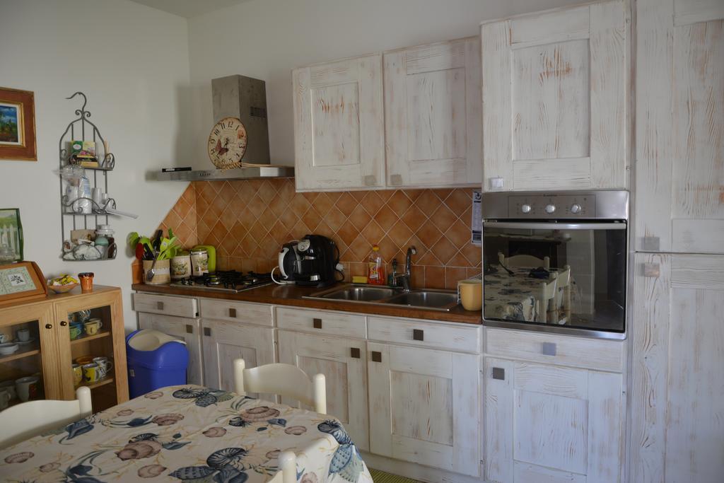 Giardini Di Fraicu Apartment อาร์ซาเคนา ห้อง รูปภาพ
